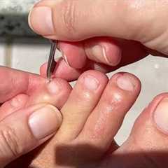 A pedicurist does her own DIY pedicure at home  ✅beginner friendly✅