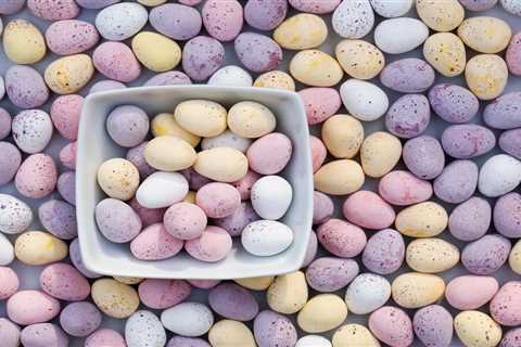 Easter Chocolate Frenzy: Three Mobile Customers Grab Free Mini Eggs While Stocks Last