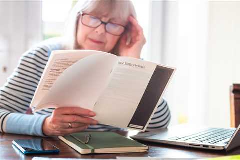 Pension Bombshell: Workers Born After 1960 Face Longer Wait for State Payments
