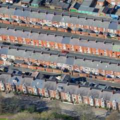 Mortgage bombshell: Two-year fixed rates finally cheaper than five-year deals for first time since..