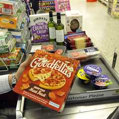 Tesco's Pizza Deal Shocker - £1 Price Hike Has Families Fuming