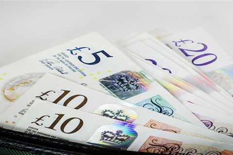 Cash boost for Universal Credit claimants finally arriving – is your bank account about to get..