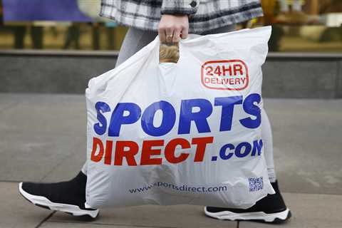 Shoppers going wild for £35 Birkenstock lookalikes at Sports Direct – they're actually made of real ..