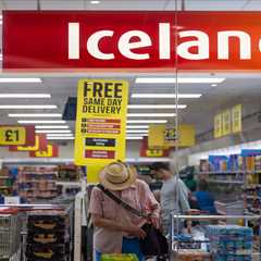 Iceland's Pulling the Plug on Two More Stores (And Yeah, People Are Mad)
