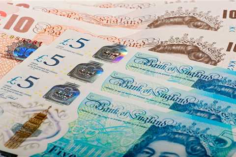 Listen. If You're on Benefits, Stop What You're Doing and Apply for This £350 NOW